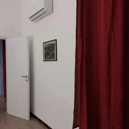 Housestation פלרמו